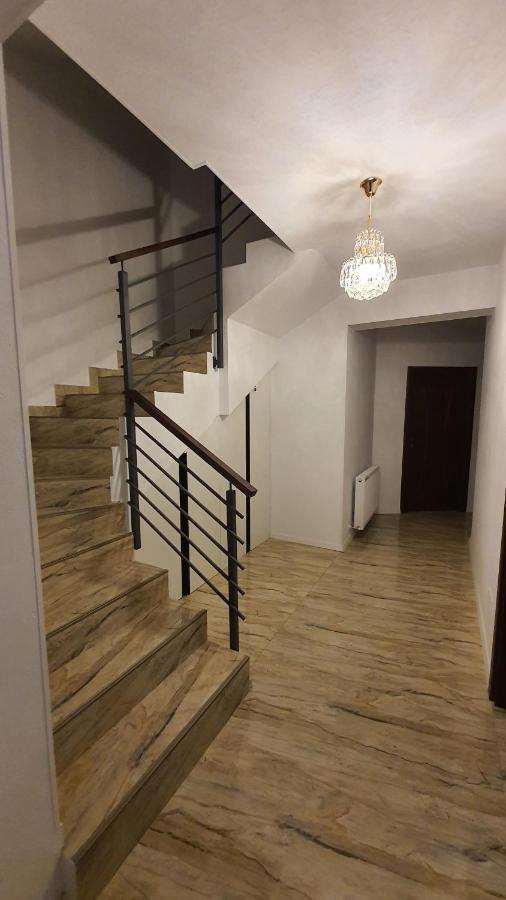 Cazare Spital Fundeni Bukarest Exterior foto